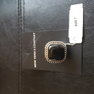 NY&C  Fashion Ring *NWT*